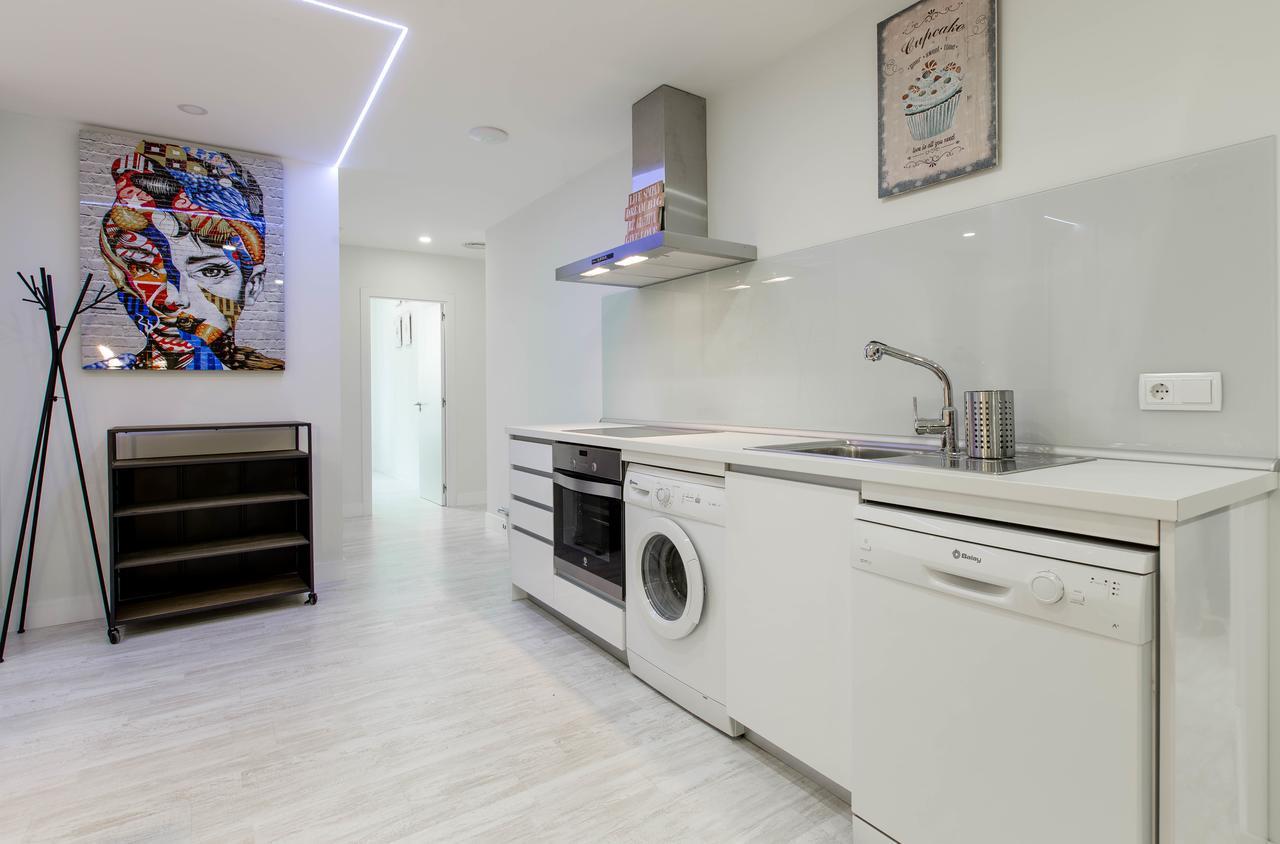 شقة Bookinmadrid Com - Cascorro Sq 18 Pax المظهر الخارجي الصورة