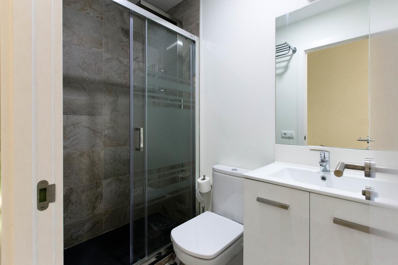 شقة Bookinmadrid Com - Cascorro Sq 18 Pax المظهر الخارجي الصورة