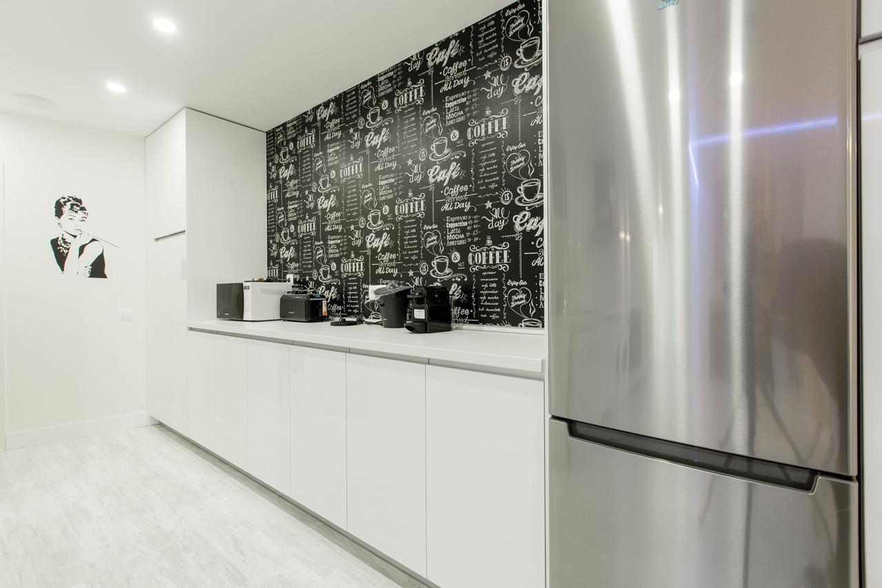 شقة Bookinmadrid Com - Cascorro Sq 18 Pax المظهر الخارجي الصورة