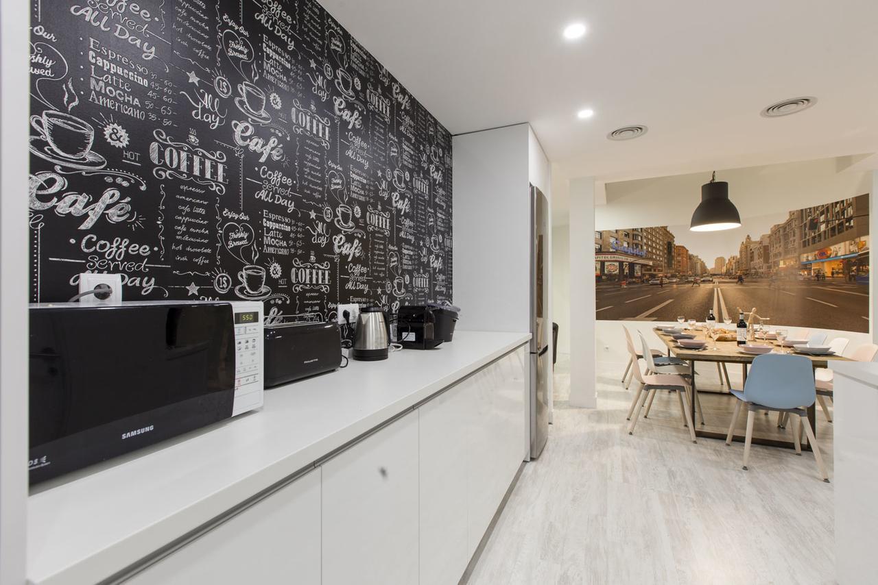 شقة Bookinmadrid Com - Cascorro Sq 18 Pax المظهر الخارجي الصورة